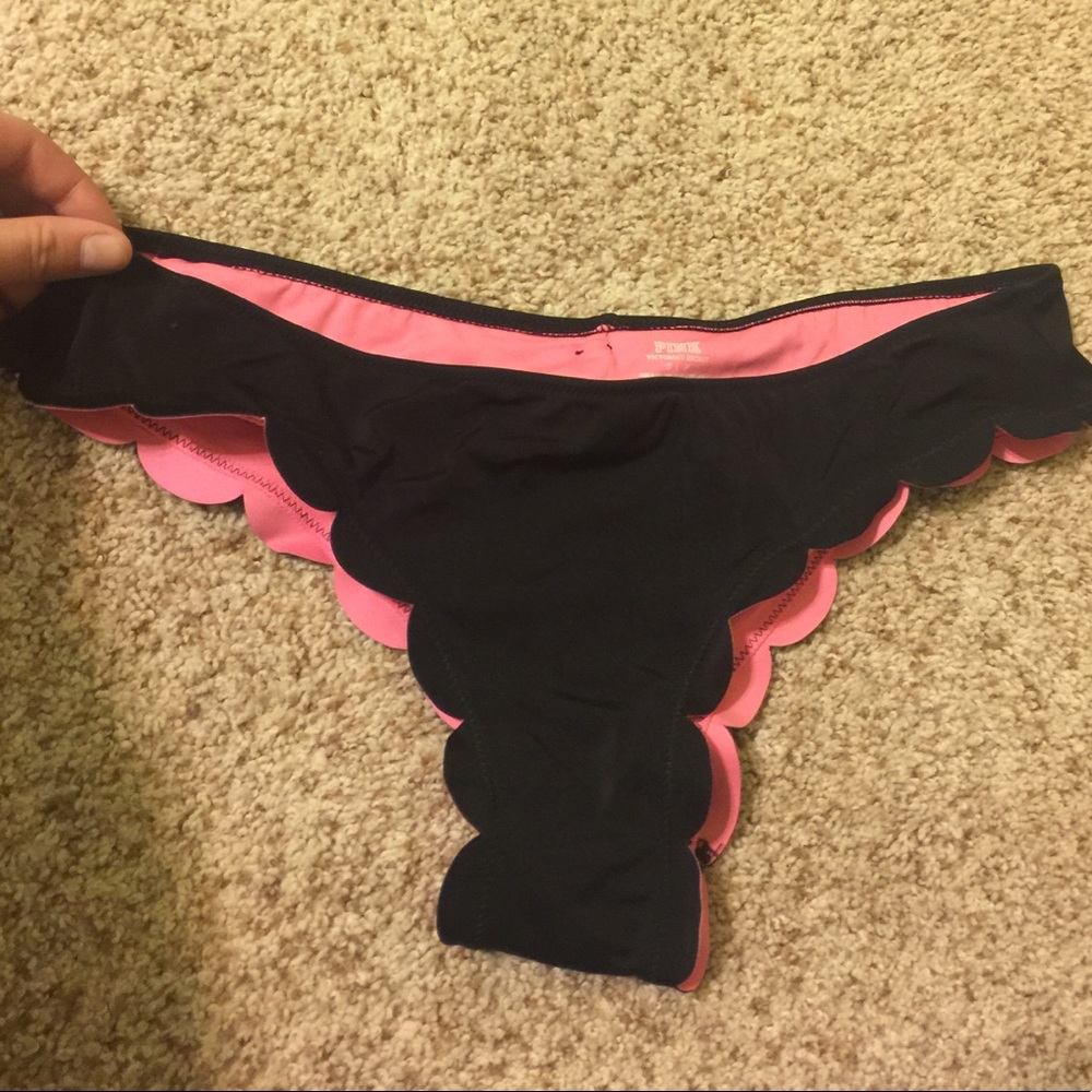 Victoria Secret PINK black scalloped swim bottoms